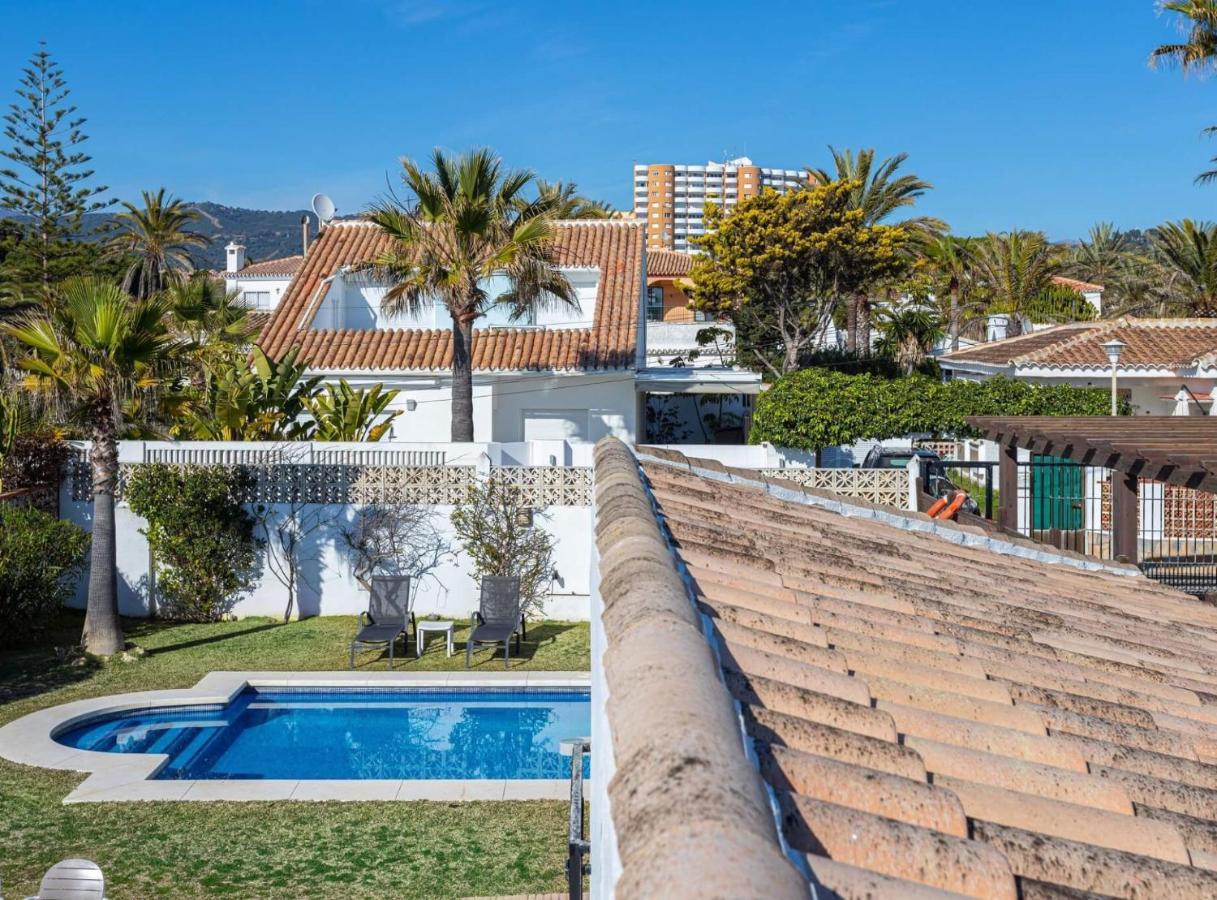 Charming Villa On The Seafront Marbella Exterior photo